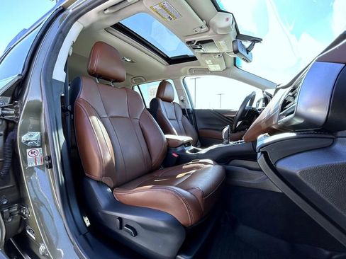 Used 2020 Subaru Outback Touring AWD/4WD image 15