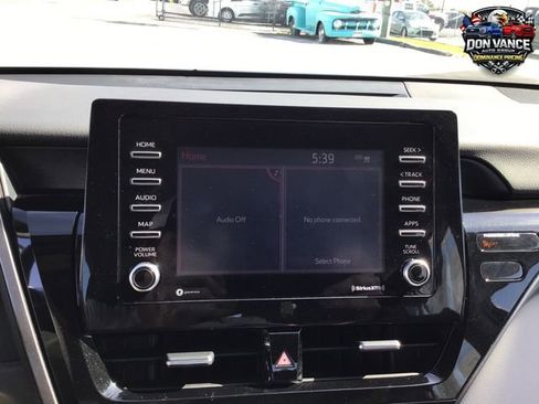 Used 2021 Toyota Camry LE FWD image 19
