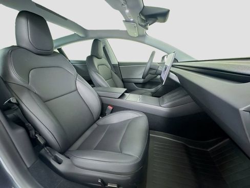 Used 2025 Tesla Model 3 Long Range RWD image 28