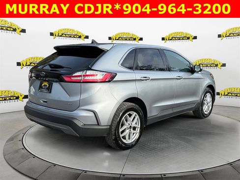 Used 2023 Ford Edge SEL image 5