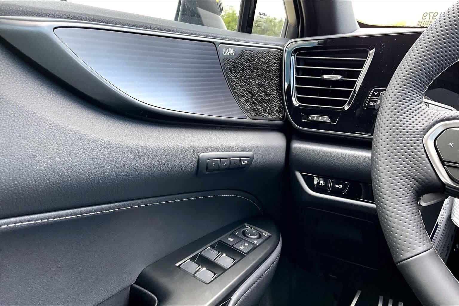 New 2026 Lexus NX 350 F Sport AWD/4WD image 20