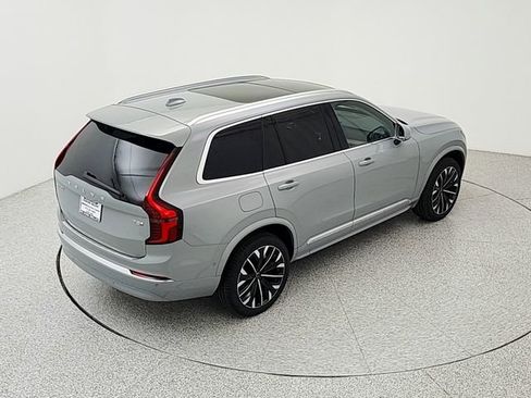 New 2026 Volvo XC90 T8 Plus w/ Protection Package Premier AWD/4WD image 33