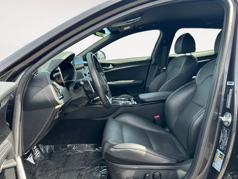 Used 2023 Kia Stinger GT-Line image 15