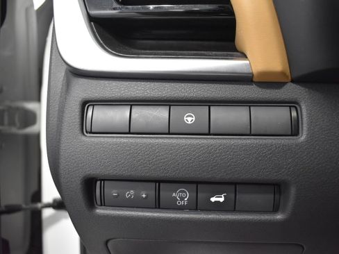 Certified 2023 Nissan Rogue Platinum AWD/4WD image 19