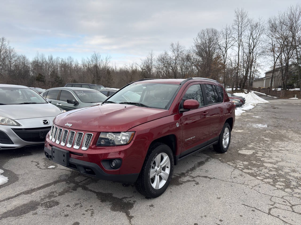 Used 2014 Jeep Compass Latitude AWD/4WD image 2