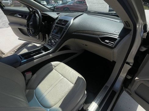 Used 2017 Lincoln MKZ Reserve w/ Climate Package AWD/4WD image 36