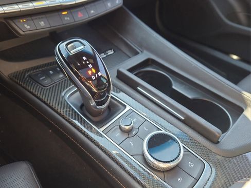 Used 2022 Cadillac CT5 Sport w/ Climate Package image 19