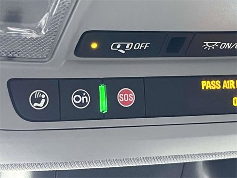 Used 2023 Chevrolet Malibu LT image 30