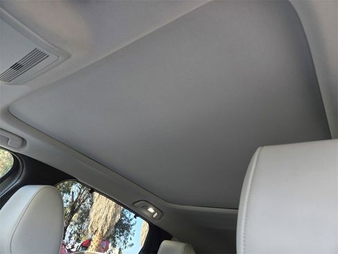 Certified 2025 MAZDA CX-90 3.3 Turbo w/ Premium Plus Pkg image 20