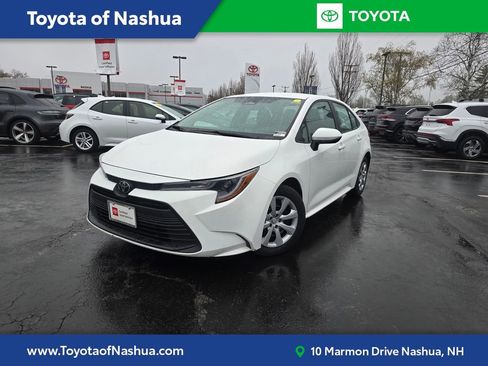 Certified 2024 Toyota Corolla LE FWD image 1