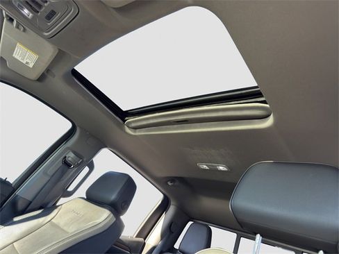 Used 2022 GMC Sierra 1500 Denali image 31