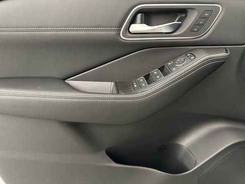 New 2026 Nissan Rogue Platinum w/ Platinum Premium Package image 14