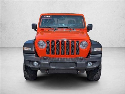 Used 2020 Jeep Gladiator Sport w/ Quick Order Package 24S AWD/4WD image 2