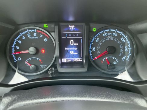 Used 2023 Toyota Tacoma SR image 18