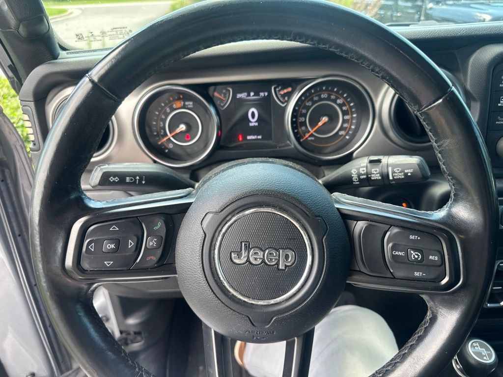 Used 2019 Jeep Wrangler Unlimited Sport S AWD/4WD image 16