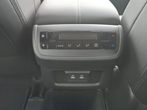 New 2026 Nissan Pathfinder SL FWD image 26