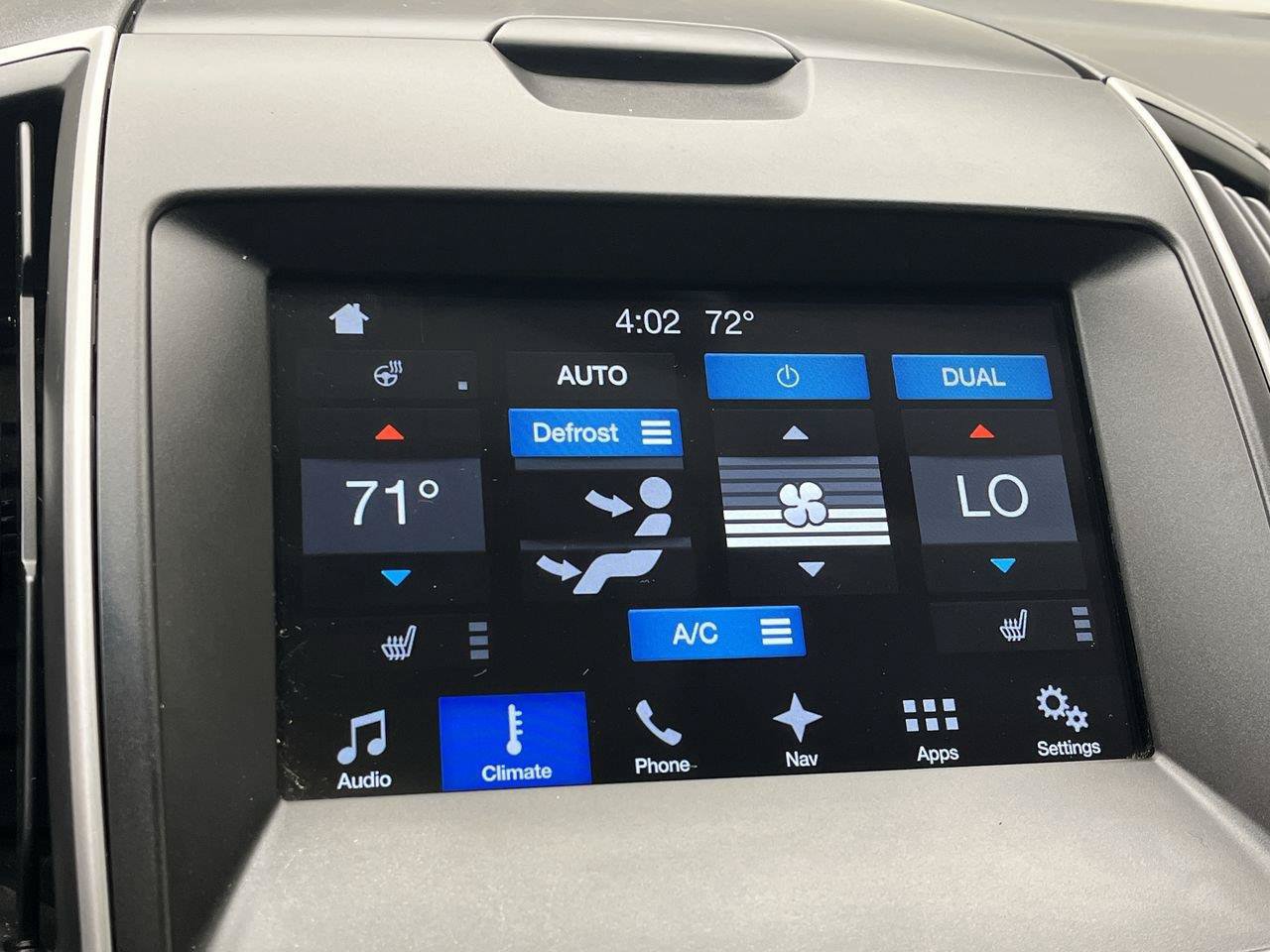 Used 2017 Ford Edge SEL w/ Equipment Group 201A AWD/4WD image 21