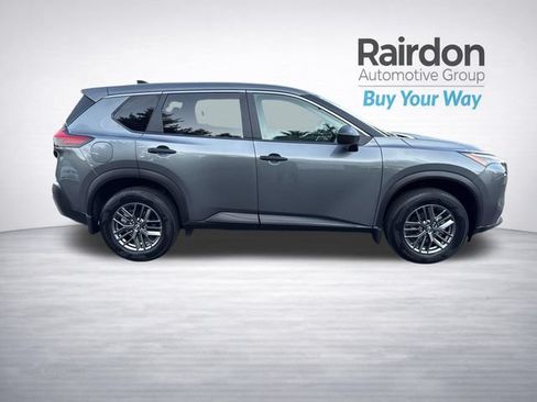 Used 2023 Nissan Rogue S AWD/4WD image 8