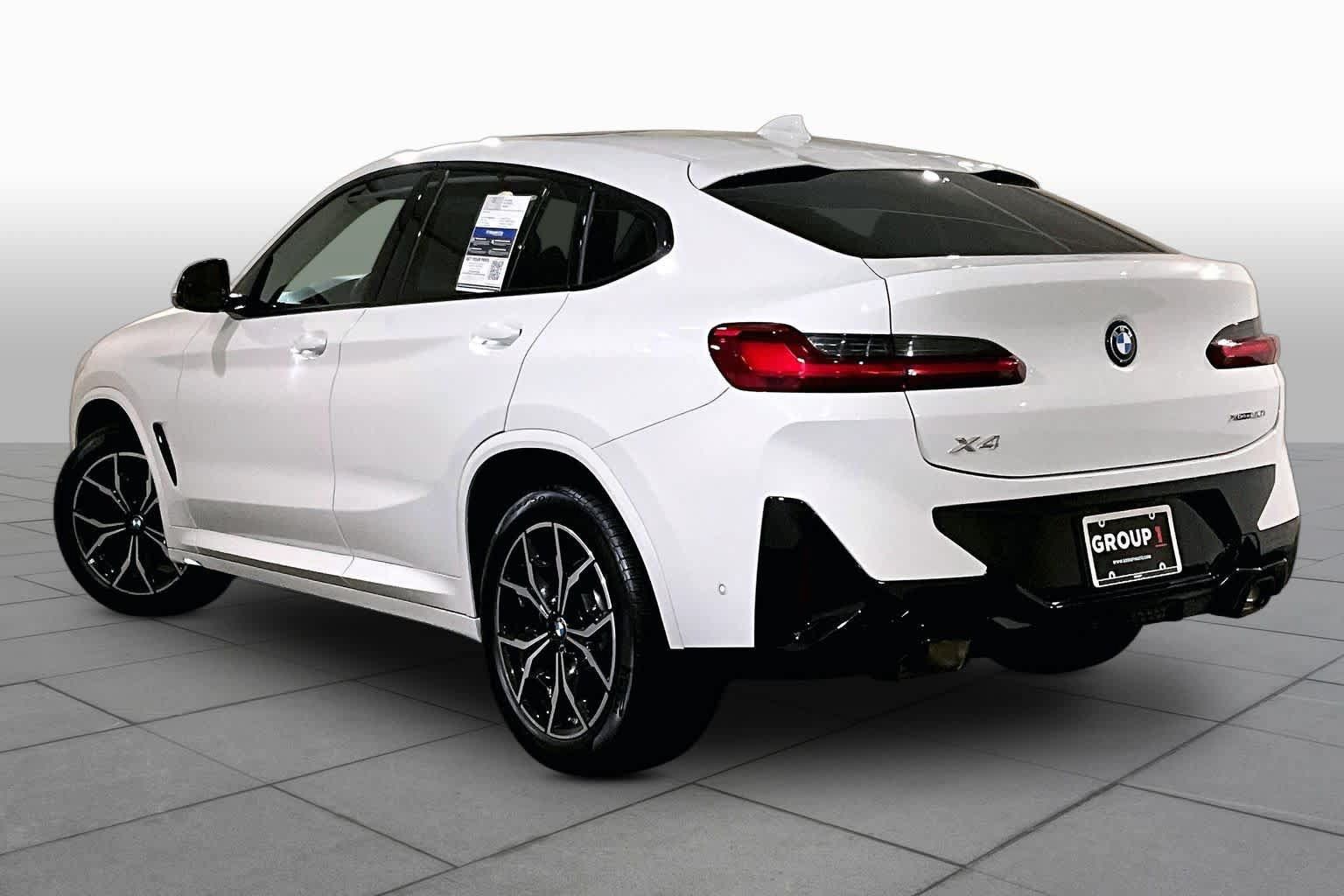 Used 2025 BMW X4 xDrive30i w/ Premium Package AWD/4WD image 11