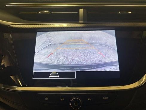 Used 2022 Buick Encore GX Preferred w/ Cold Weather Comfort Package image 20