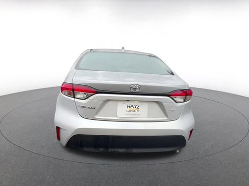 Used 2025 Toyota Corolla LE image 12