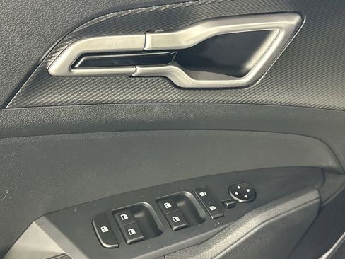 Used 2024 Kia Sportage LX image 17