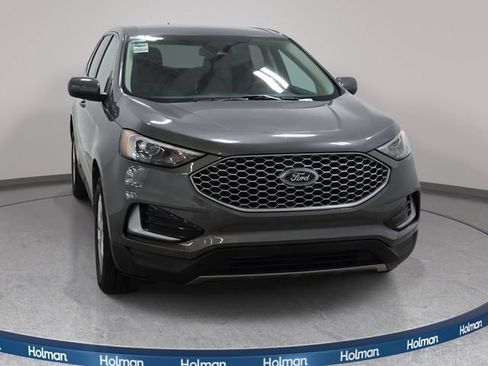Certified 2024 Ford Edge SEL AWD/4WD image 2
