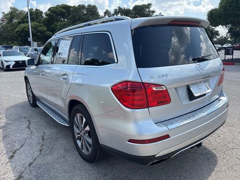 Used 2016 Mercedes-Benz GL 450 4MATIC image 3