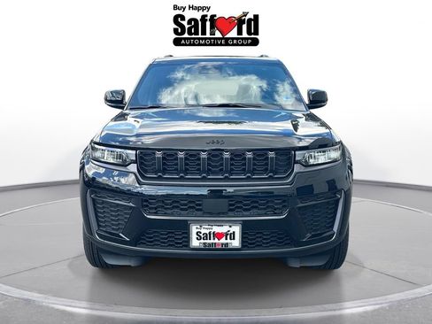 New 2026 Jeep Grand Cherokee Altitude AWD/4WD image 8