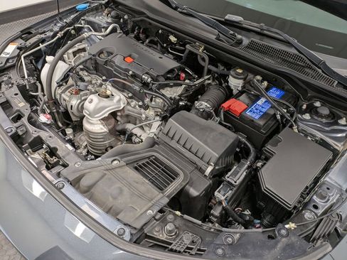 Used 2024 Honda Civic Sport image 30