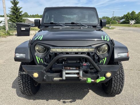 Used 2019 Jeep Wrangler Unlimited Sport S AWD/4WD image 11