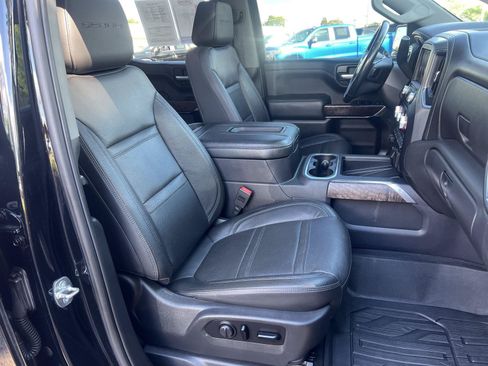 Used 2020 GMC Sierra 1500 Denali w/ Denali Premium Package AWD/4WD image 23