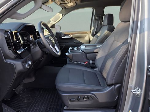 New 2025 GMC Sierra 1500 SLE w/ Preferred Package image 19