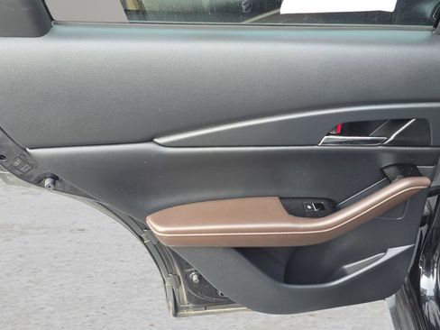 Certified 2025 MAZDA CX-30 2.5 Turbo w/ Premium Package image 13