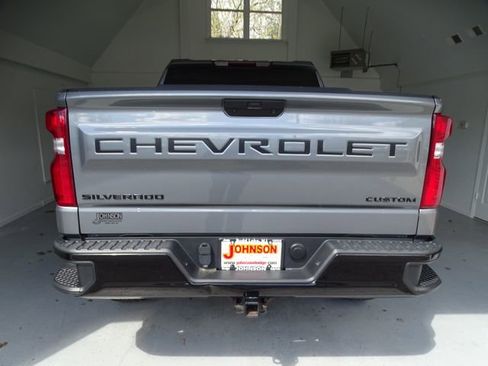 Used 2022 Chevrolet Silverado 1500 Custom Trail Boss w/ Safety Confidence Package image 17