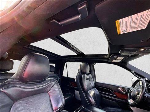 Used 2020 Lincoln Navigator Reserve w/ Equipment Group 208A Reserve image 17