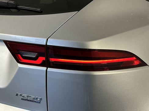Used 2019 Jaguar E-PACE S image 30