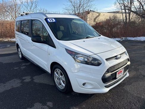 Used 2015 Ford Transit Connect XLT image 3