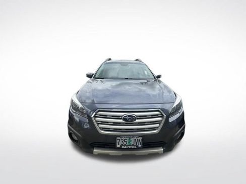 Used 2017 Subaru Outback 2.5i Limited AWD/4WD image 6