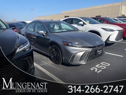 Used 2025 Toyota Camry SE w/ Multimedia Upgrade Package
