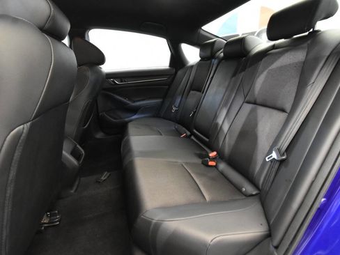 Used 2020 Honda Accord Sport image 15