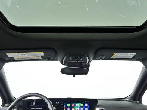 New 2026 Buick Envista Sport Touring w/ Convenience I Package FWD image 18