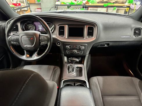 Used 2022 Dodge Charger SXT image 17