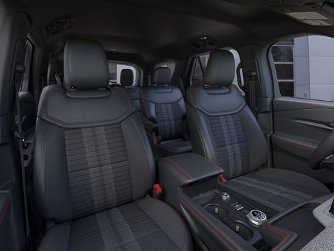 New 2026 Ford Explorer ST-Line AWD/4WD image 10