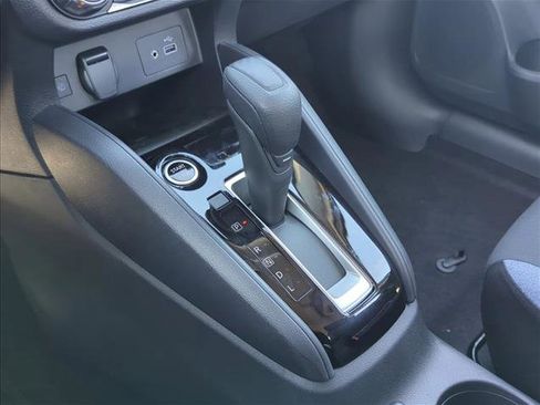 New 2025 Nissan Versa SV image 10