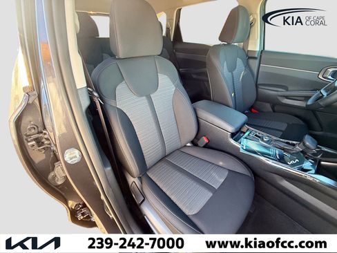 New 2026 Kia Sorento LX image 15