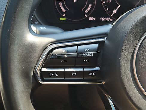 Used 2025 MAZDA CX-70 Plug-In Hybrid w/ Premium Pkg AWD/4WD image 23