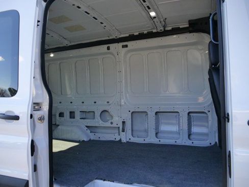 Used 2025 Ford Transit 250 148 Medium Roof Extended AWD image 25