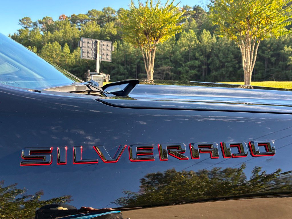 New 2026 Chevrolet Silverado 1500 RST w/ Redline Edition AWD/4WD image 5