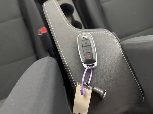 New 2025 Nissan Kicks Play S image 27